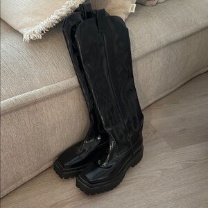 Black Over the Knee Boots with Sleek Design and Glossy Finish